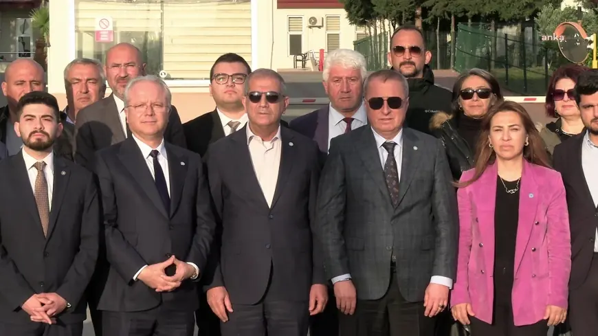 İYİ Parti heyeti Menemen Cezaevinde bulunan öğrencileri ziyaret etti