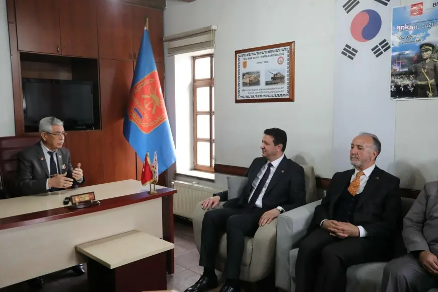 Saadet Partisi Lideri Arıkan, Kayseri Şehit Aileleri, Gaziler Derneği ve Muharip Gaziler Derneği'ni ziyaret etti