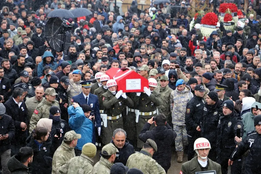 Şehit Piyade Uzman Çavuş Nurettin Tokyürek, Erzurum'da son yolculuğuna uğurlandı