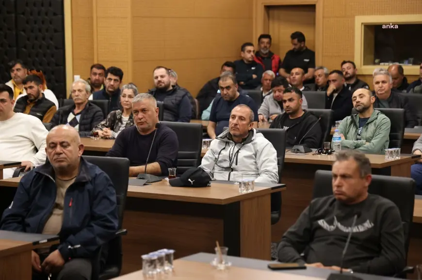 Marmaris Belediye Başkanı Ünlü, ilçe esnafıyla bir araya geldi: ”Düzenli, özenli ve kurallara uyarak Marmaris'imize prestij kazandıracağız”