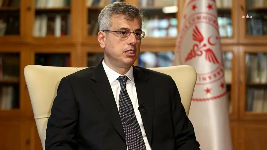 Sağlık Bakanı Memişoğlu: Sırrı Süreyya Önder'e kalpten çıkan ana damarda meydana gelen yırtılma nedeniyle cerrahi müdahale yapılmaktadır