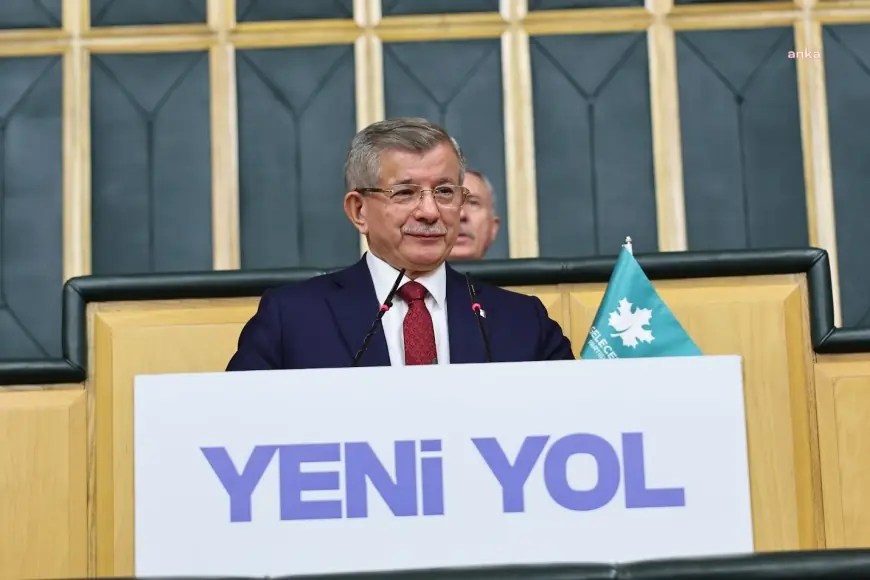 Ahmet Davutoğlu, Sırrı Süreyya Önder'e geçmiş olsun dileklerini iletti