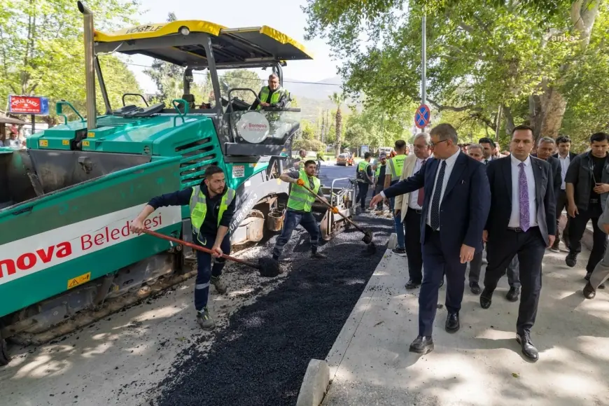 İzmir Büyükşehir Belediye Başkanı Tugay: Belediye başkanlarımız destan yazıyor