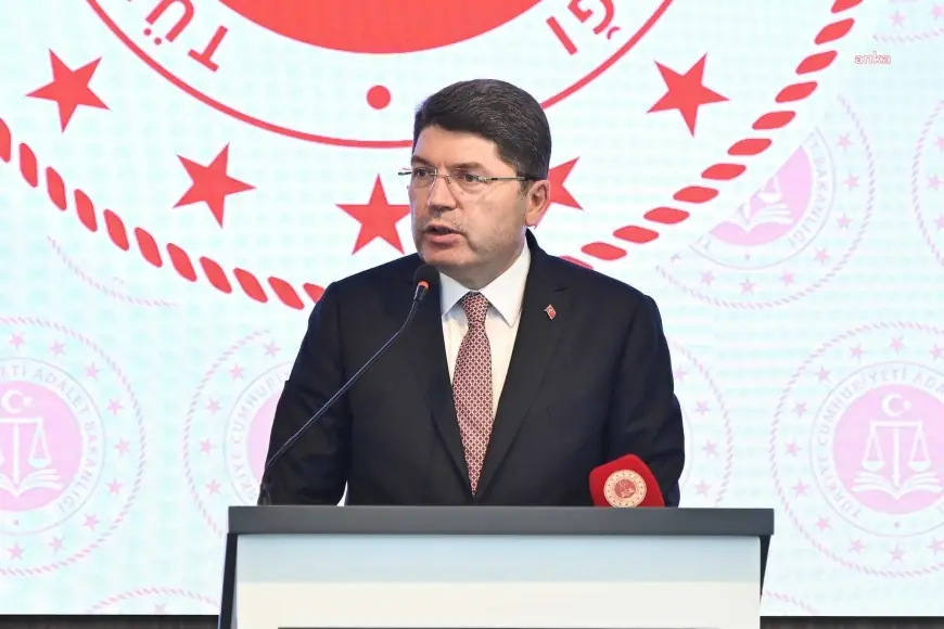 CHP'ye Kayyum Atanacağı İddialarına Adalet Bakanı Tunç'tan Açıklama
