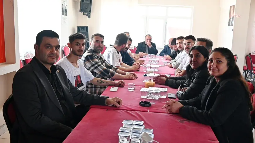 İmamoğlu için adalet yürüyüşü başlatan CHP’li gençler, Yozgat'ın Boğazlıyan ilçesine ulaştı