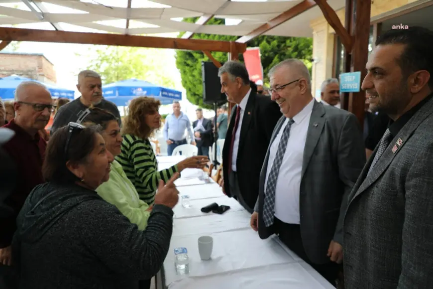 Edremit Belediye Başkanı Ertaş, Altınoluk sakinleriyle buluştu