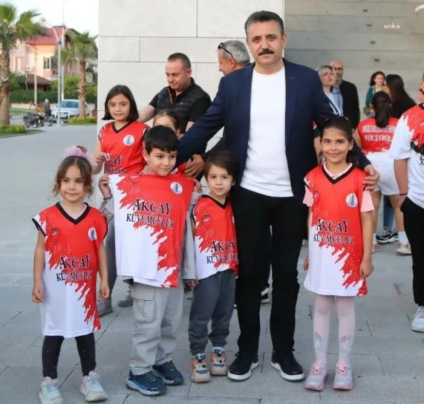 Dikili Belediyesi Voleybol Kursu tanıtım toplantısı yapıldı