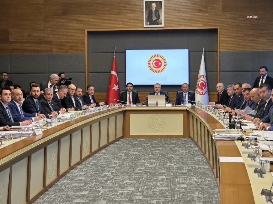 TBMM KİT Komisyonu... CHP'li Yavuzyılmaz, TEİAŞ yetkililerine 'mal varlığı' beyanlarını sordu: Herkese mi miras kalıyor?