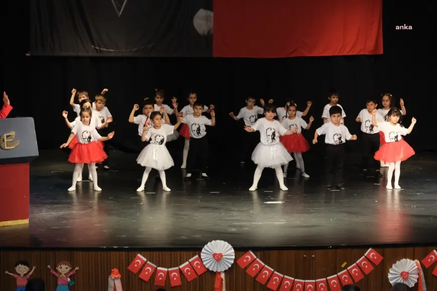 Eskişehir'de minikler 23 Nisan'ı coşkuyla kutladı