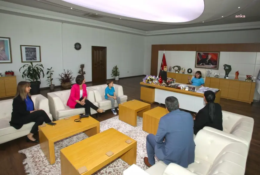 Karabağlar’da 23 Nisan coşkuyla kutlandı