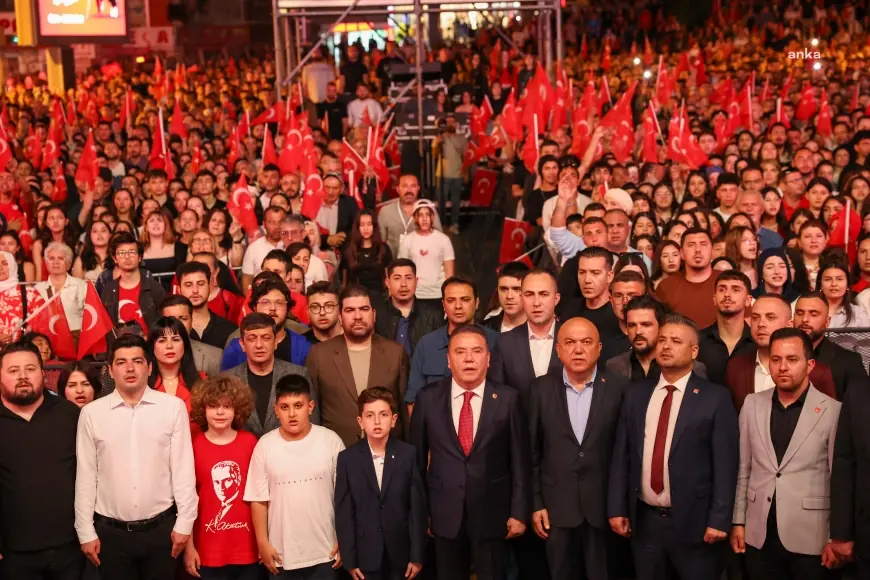 Antalya'da 23 Nisan kutlamaları, Mustafa Sandal konseri ile taçlandı