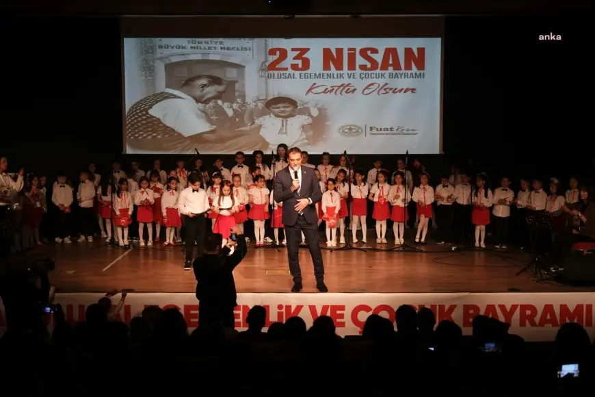 Giresun Belediyesi Konservatuvarı Çocuk Korosu'ndan 23 Nisan'a özel konser