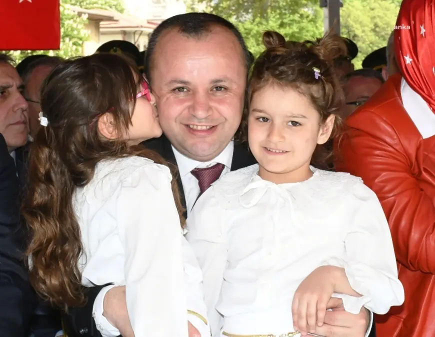 Amasya Belediye Başkanı Sevindi: "23 Nisan, bütün insanlık için barış dolu aydınlık bir gelecek çağrısı olarak kabul edilmiştir"