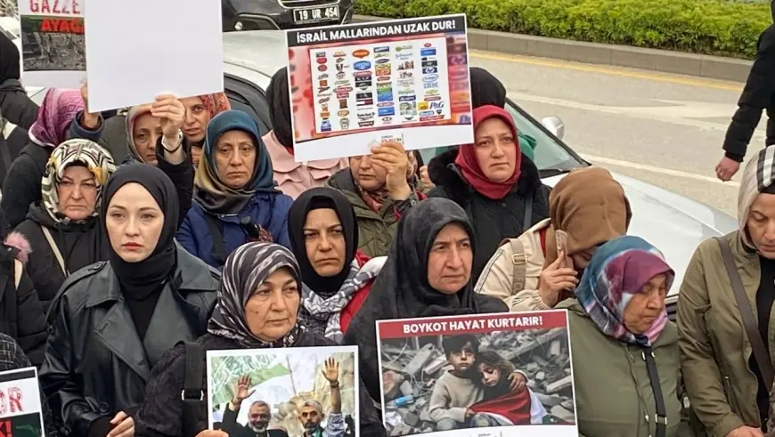 Çorum'da "Gazze Ölüyor, Ayağa Kalk İnsanlık" mitingi