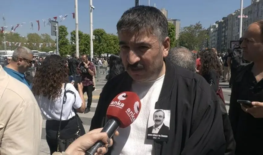 Binlerce vatandaş Sırrı Süreyya Önder için buluştu: "Sırrı abi politikanın insan yönüydü"