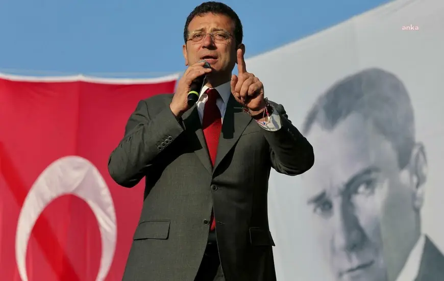 Ekrem İmamoğlu: "Hep birlikte yan yana, omuz omuza saf tutmuşuz Sırrı Süreyya Önder’i ebediyete uğurlarken"